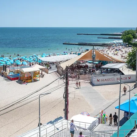 10 шагов до моря - Steps To The Sea Apartman Odessza